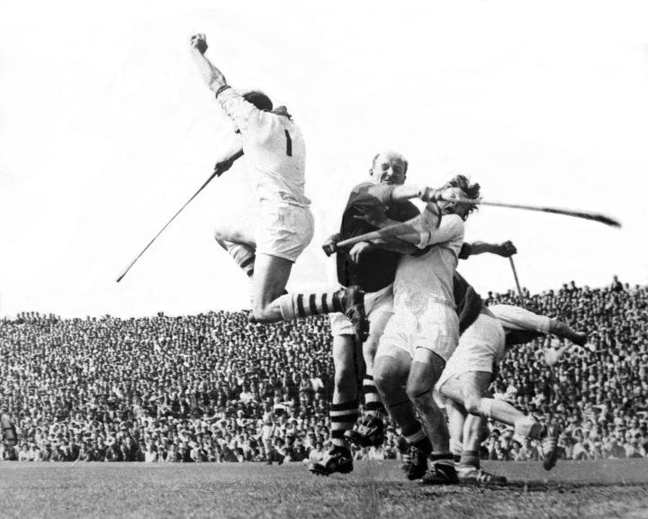 please archive - christy ring saves ib goalmouth - ref, 542/129 THE BLOODY WATERFORD GOALIE SAVES, THAT'S WHO, NOT CHRISTY RING. ONE OF THE GREATEST SPORTING PICTURES IN HISTORY, WOULD WE EVEN KNOW. CORK V WATERFORD cleaned up version